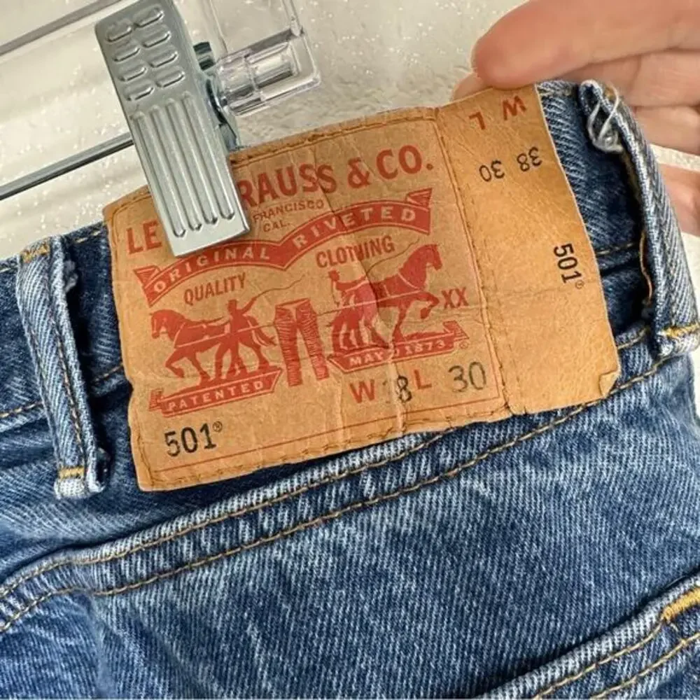 Levi’s 501 Button Fly Jeans 38 X‎ 30
